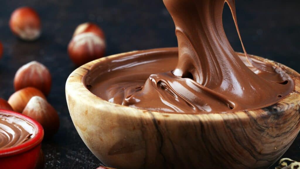 wooden bowl with nutella in it